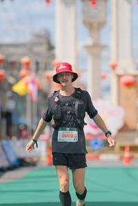 BIB: 5008
                            <button type="button" onclick="openModal(21762502)" class="btn btn-primary btn-sm float-right btn-popup" data-toggle="modal" data-target=".modal-high-quality">
                        <i class="fas fa-shopping-cart"></i> Add to Cart
                    </button>
                                            <button type="button" onclick="isThisMe(21762502, true)" class="btn btn-success btn-sm float-right btn-popup btn-isme hidden" data-toggle="tooltip" data-placement="bottom" title="นี่คือรูปของคุณใช่ไหม คลิกที่นี่เพื่อเอาเข้าอัลบั้ม">
                        <i class="fas fa-plus"></i> Add to album
                    </button>
                    <button type="button" onclick="isThisMe(21762502, false)" class="btn btn-warning btn-sm float-right btn-popup btn-isnotme hidden">
                        <i class="fas fa-ban"></i> Remove from album
                    </button>